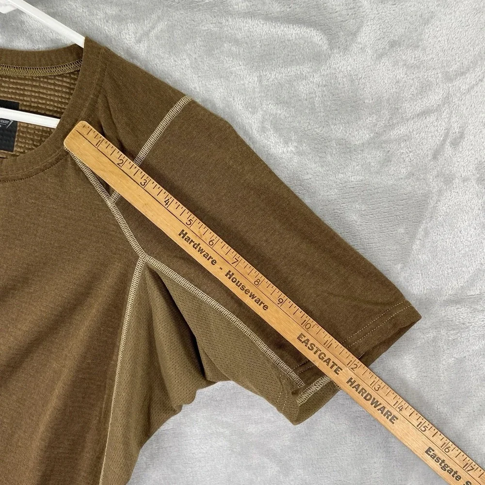 Beyond Clothing T-Shirt Mens Medium Tactical Performance Tee Athletic Military